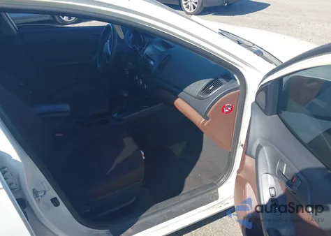 2010 Kia Forte Ex from USA, damaged, VIN KNAFU4A2XA5169868